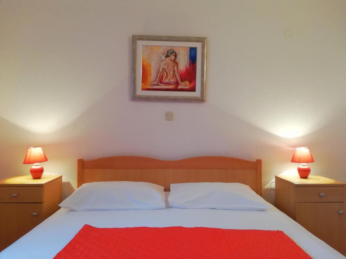 Apartments Roko Lalin Pakoštane 外观 照片